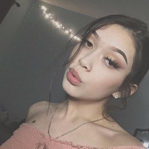 Meet your Posher, Estrella